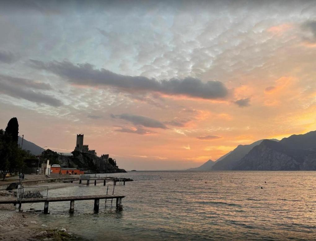 Appartamento Perla Del Lago - Enchanting Lake View Malcesine Exteriér fotografie